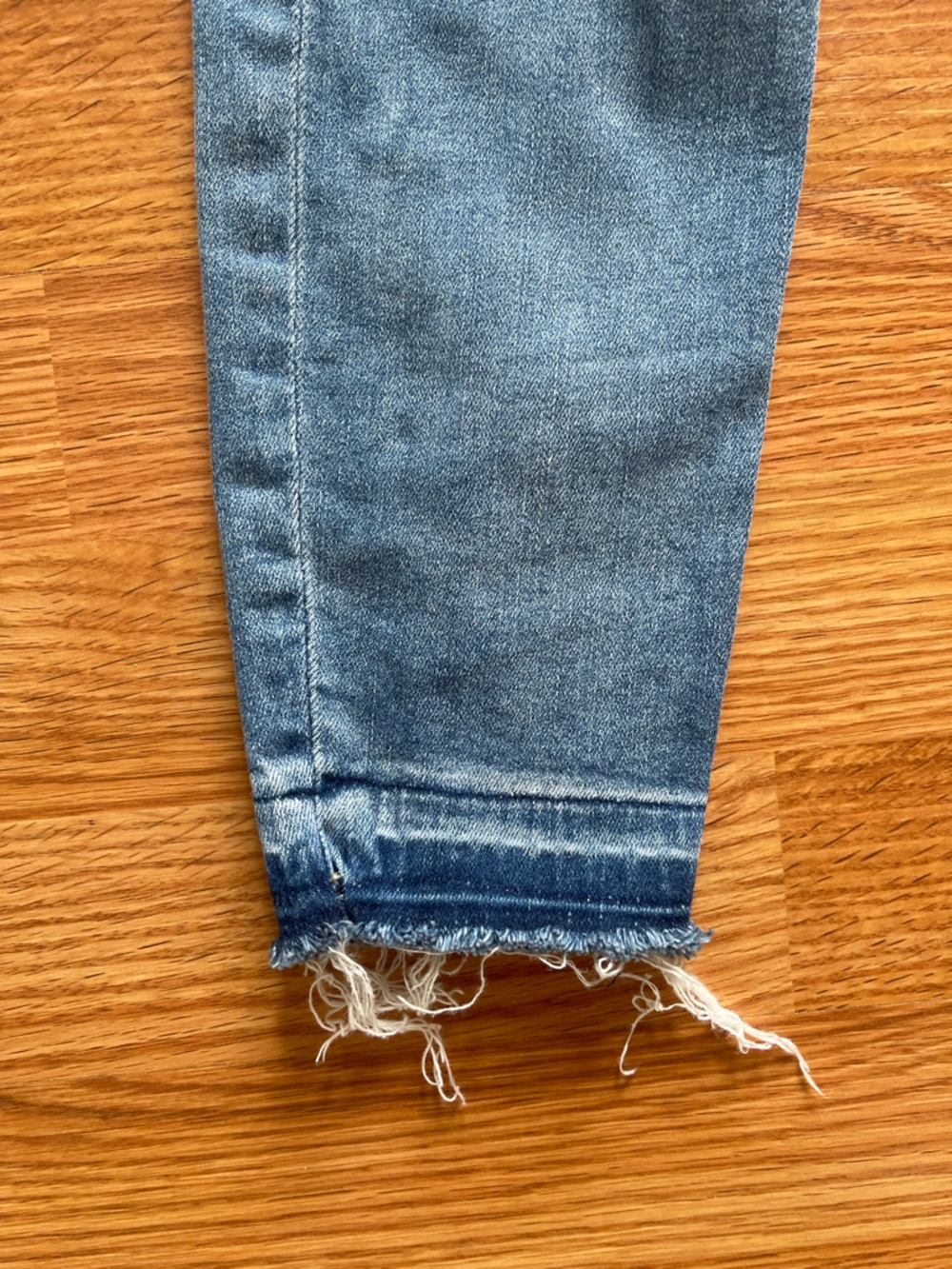 Express High Rise Cropped legging Jeans - Picture 2 of 5